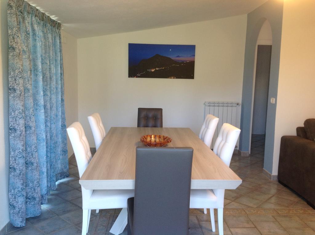 Neranya Apartman Massa Lubrense Szoba fotó